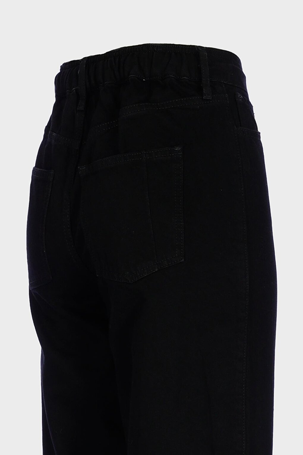 Ariana Black Elastic Waist Mom Jean Trousers C 4525-163