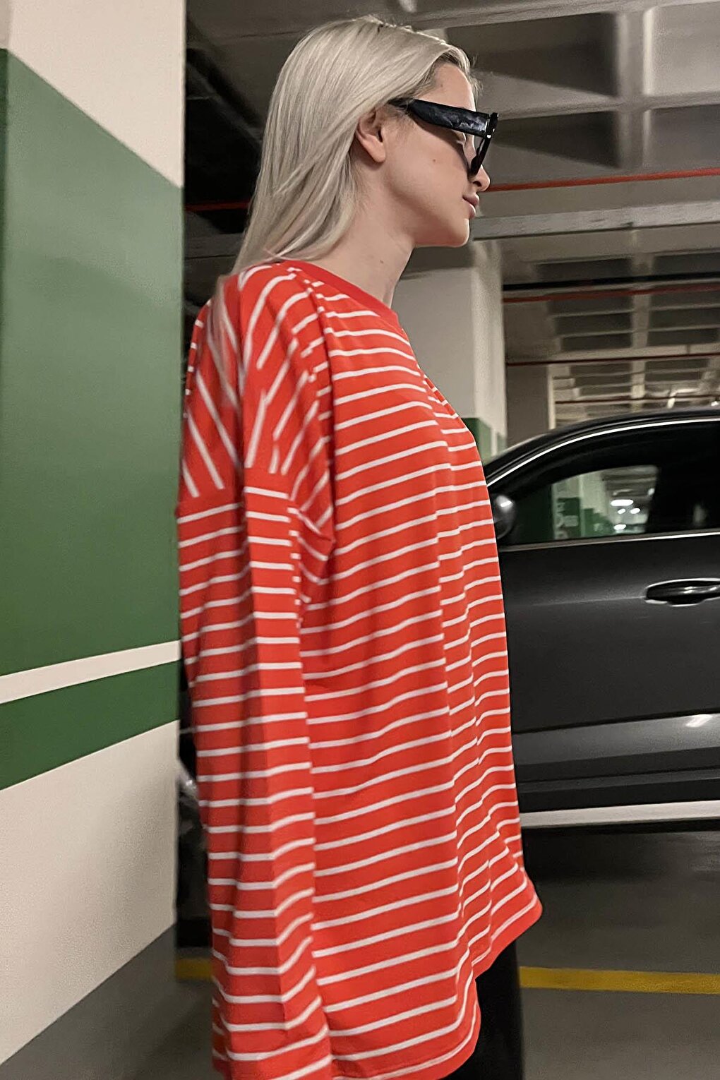 Red Striped Sweatshirt MG980