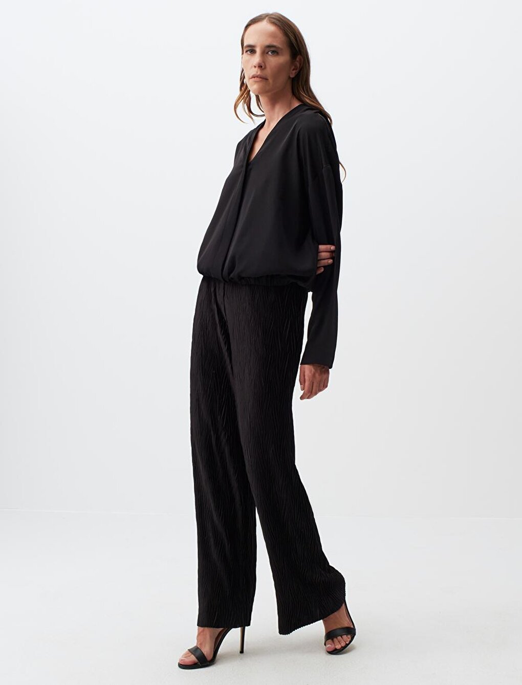 Black High Waist Wide Leg Pleated Trousers