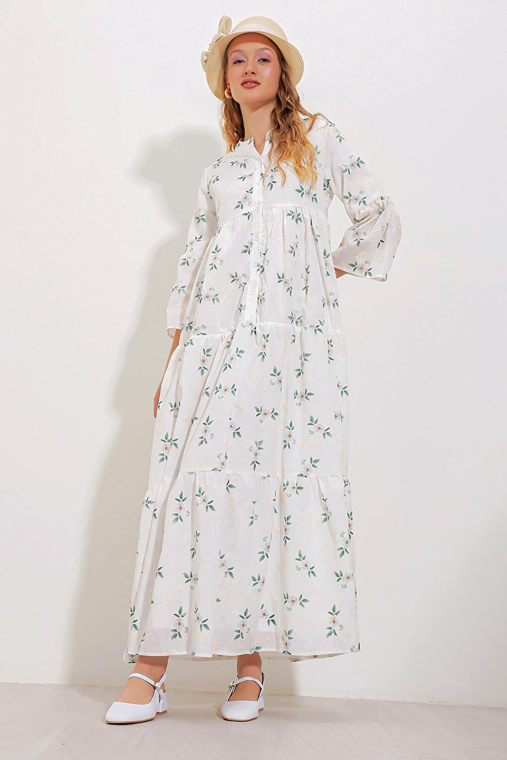 Women's Ecru Green Embroidered Patterned Full-Length Linen Dress 2469