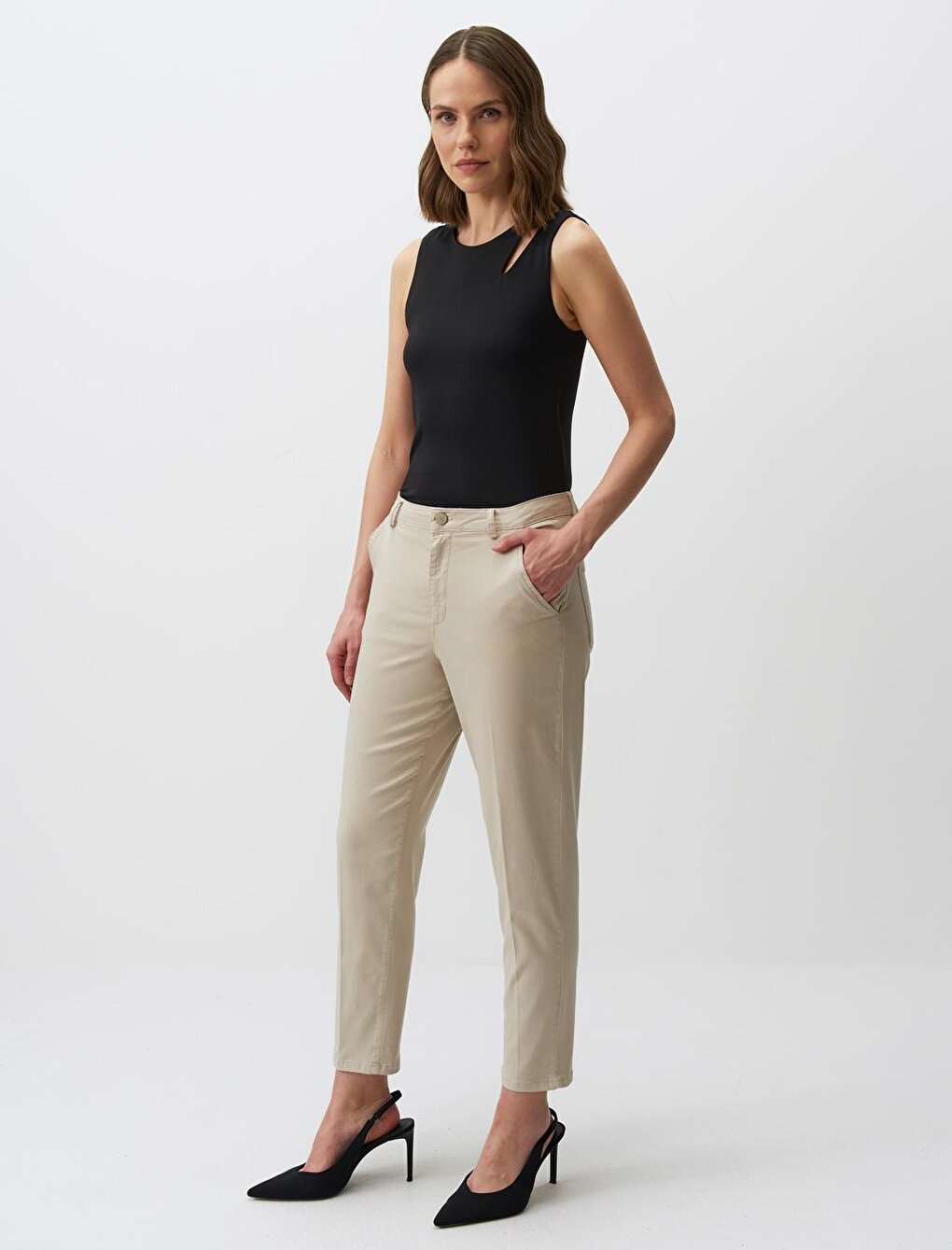 Stone Normal Leg Pocket Gabardine Trousers