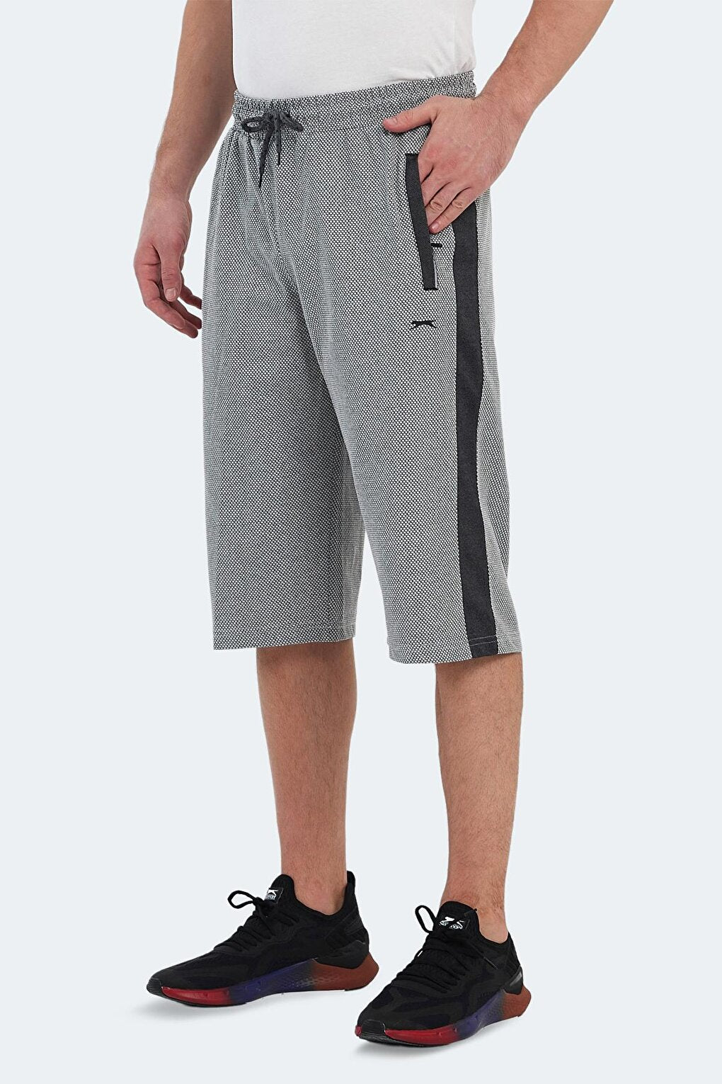 NARAYAN Men's Shorts Gray