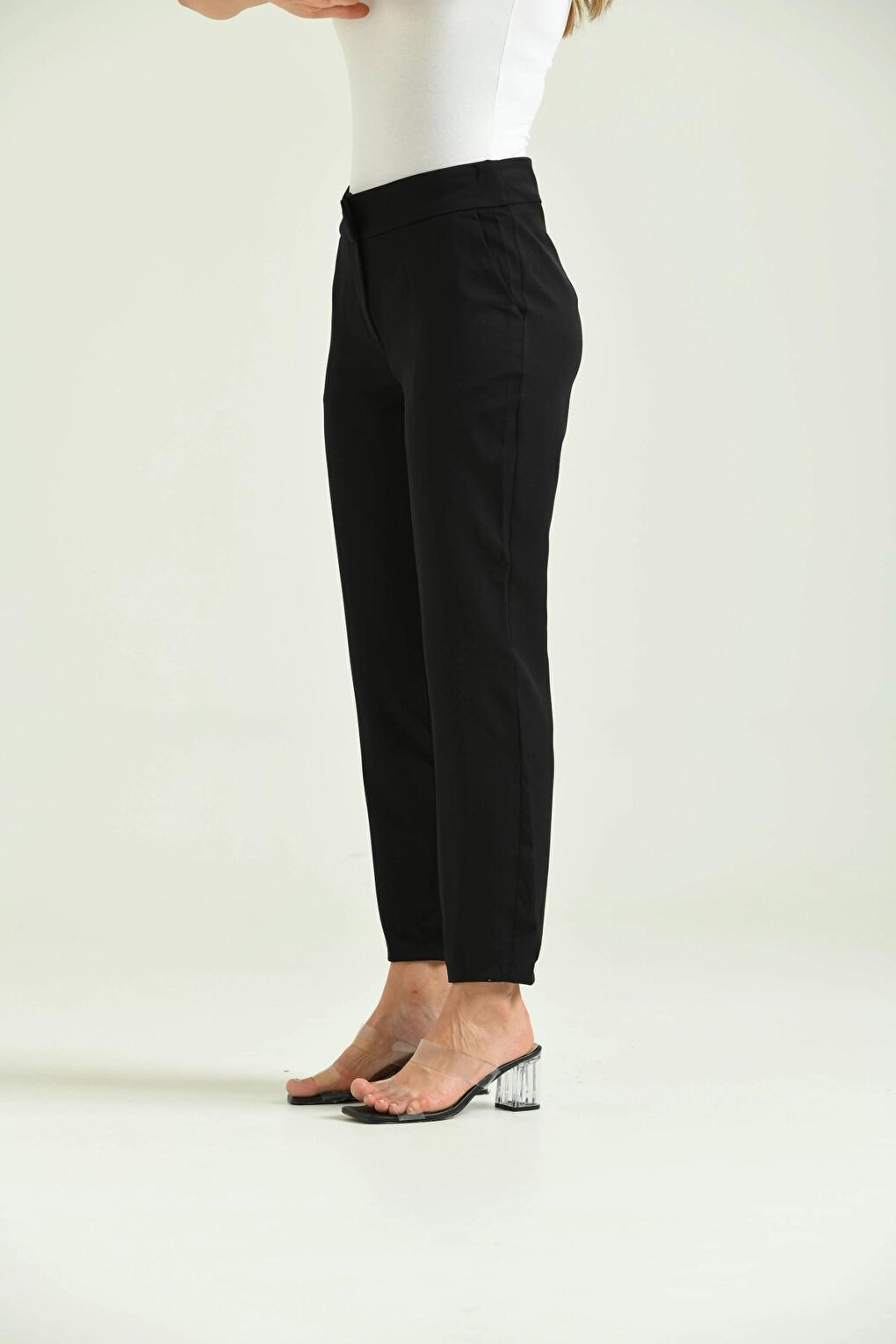 Women's Black Basic Fabric Trousers