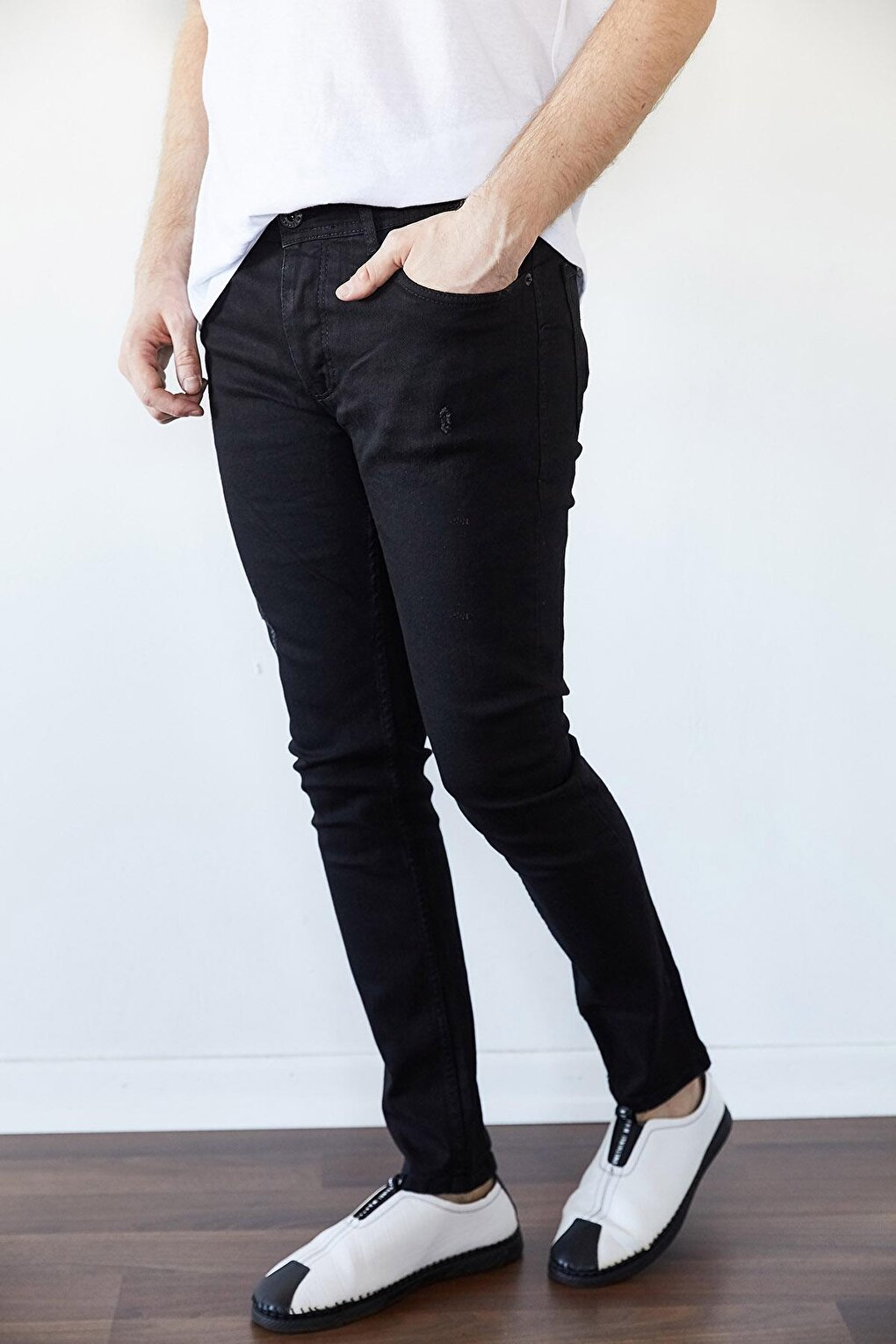 Black Slim Fit Jean Trousers 1KXE5-44256-02