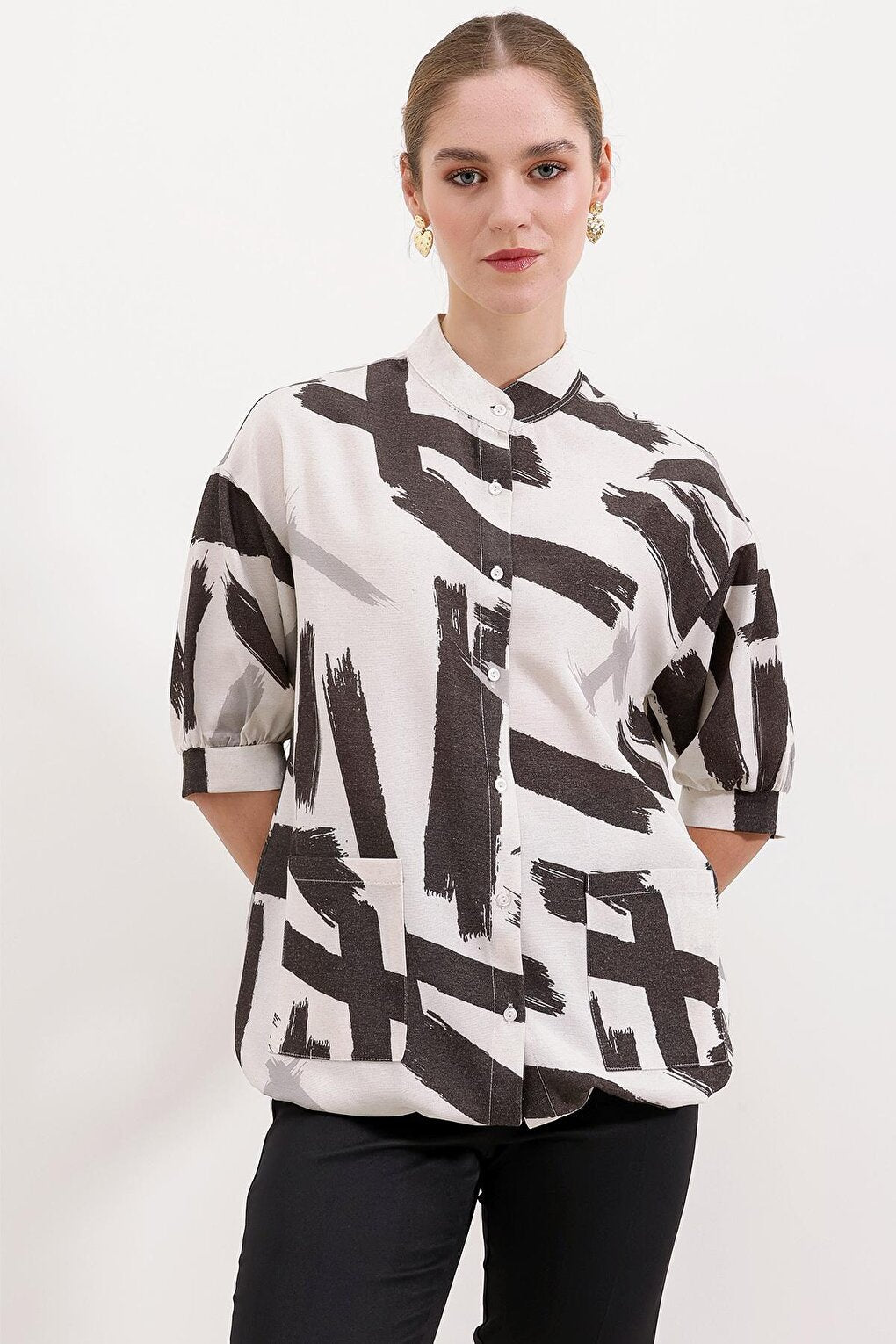 20226 Patterned Oversize Shirt - Black