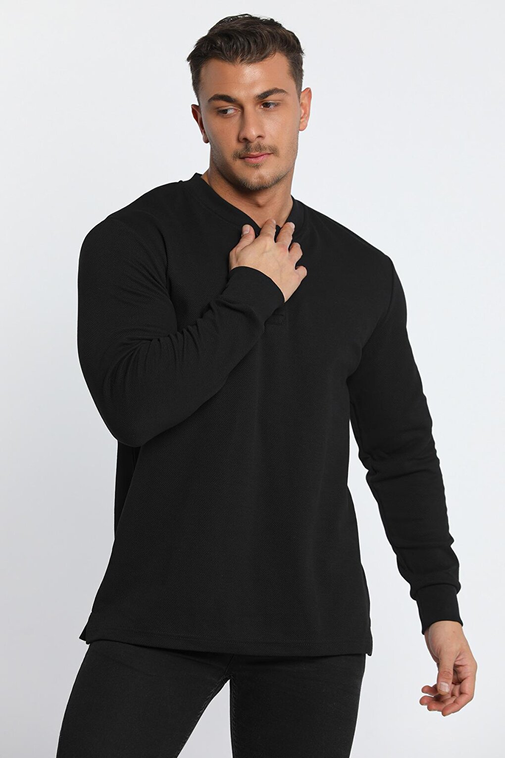 Men's Crew Neck Half Button Sweatshirt