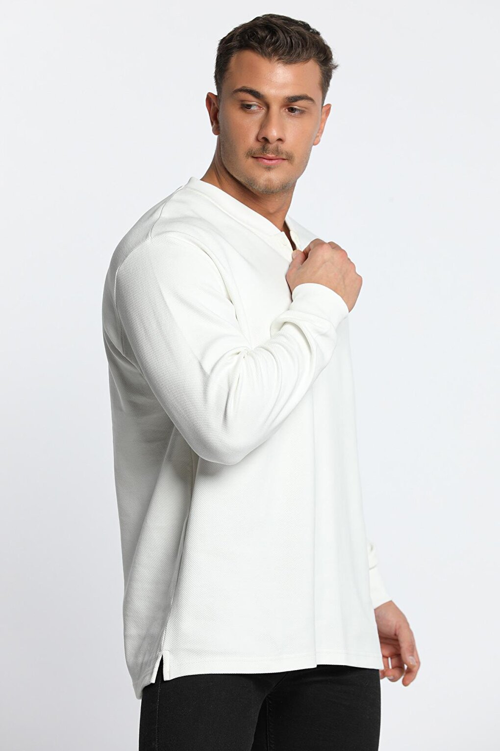 Men's Crew Neck Half Button Sweatshirt