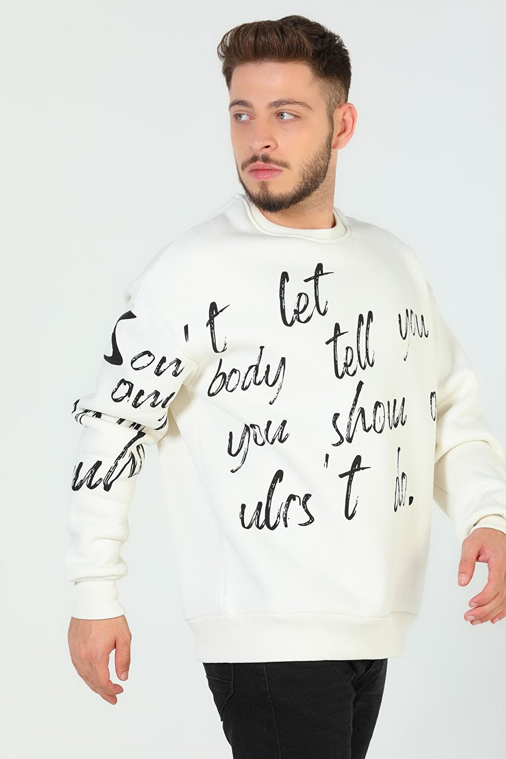 Men's Crew Neck Printed Three Thread Raised Sweatshirt