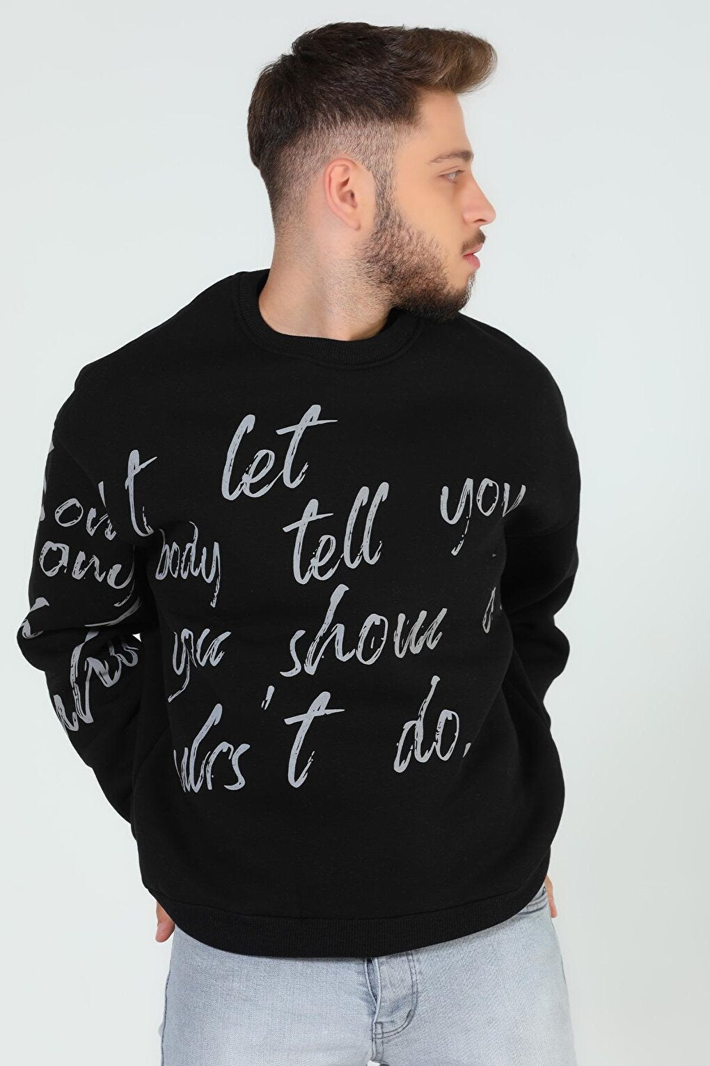 Men's Crew Neck Printed Three Thread Raised Sweatshirt