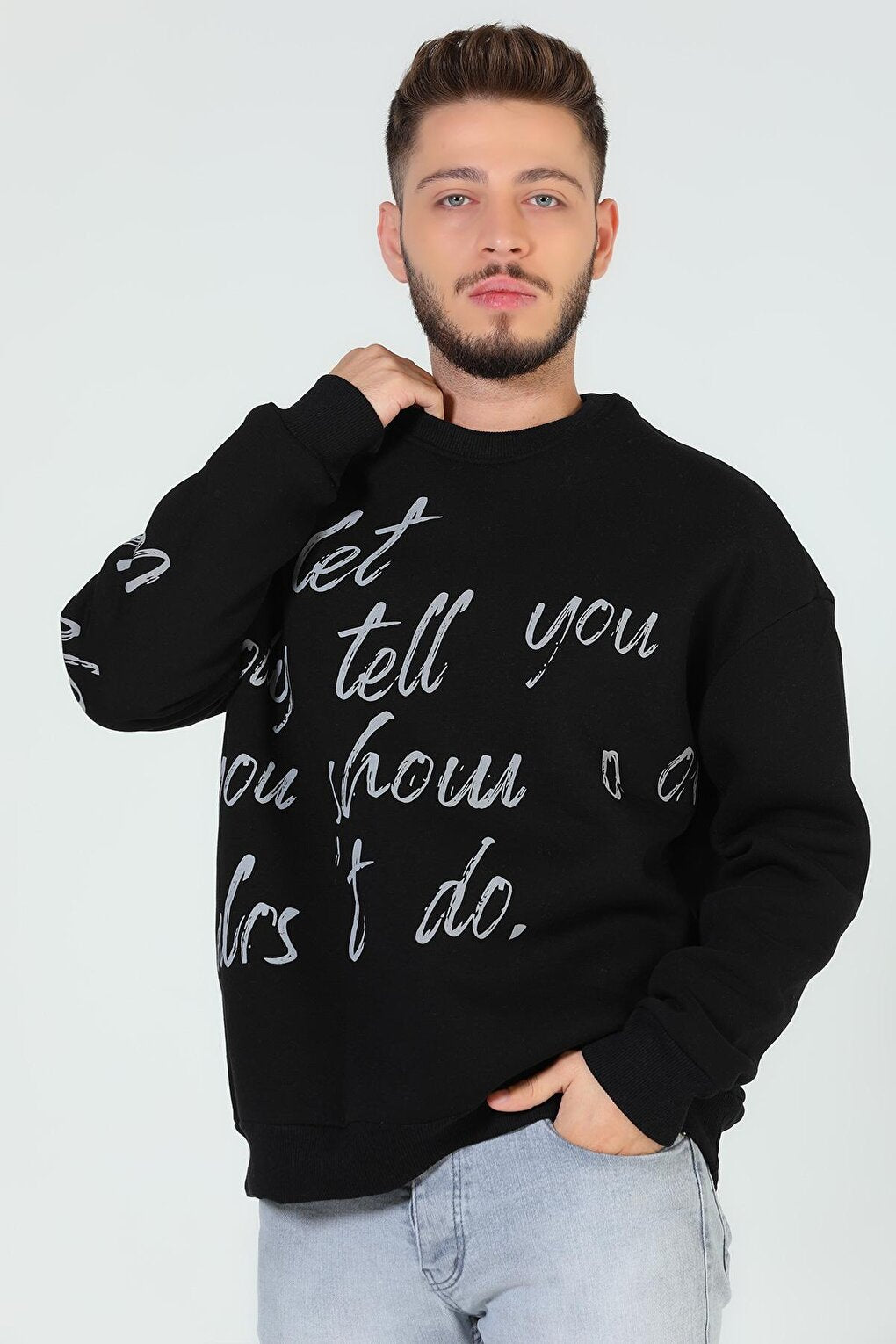 Men's Crew Neck Printed Three Thread Raised Sweatshirt