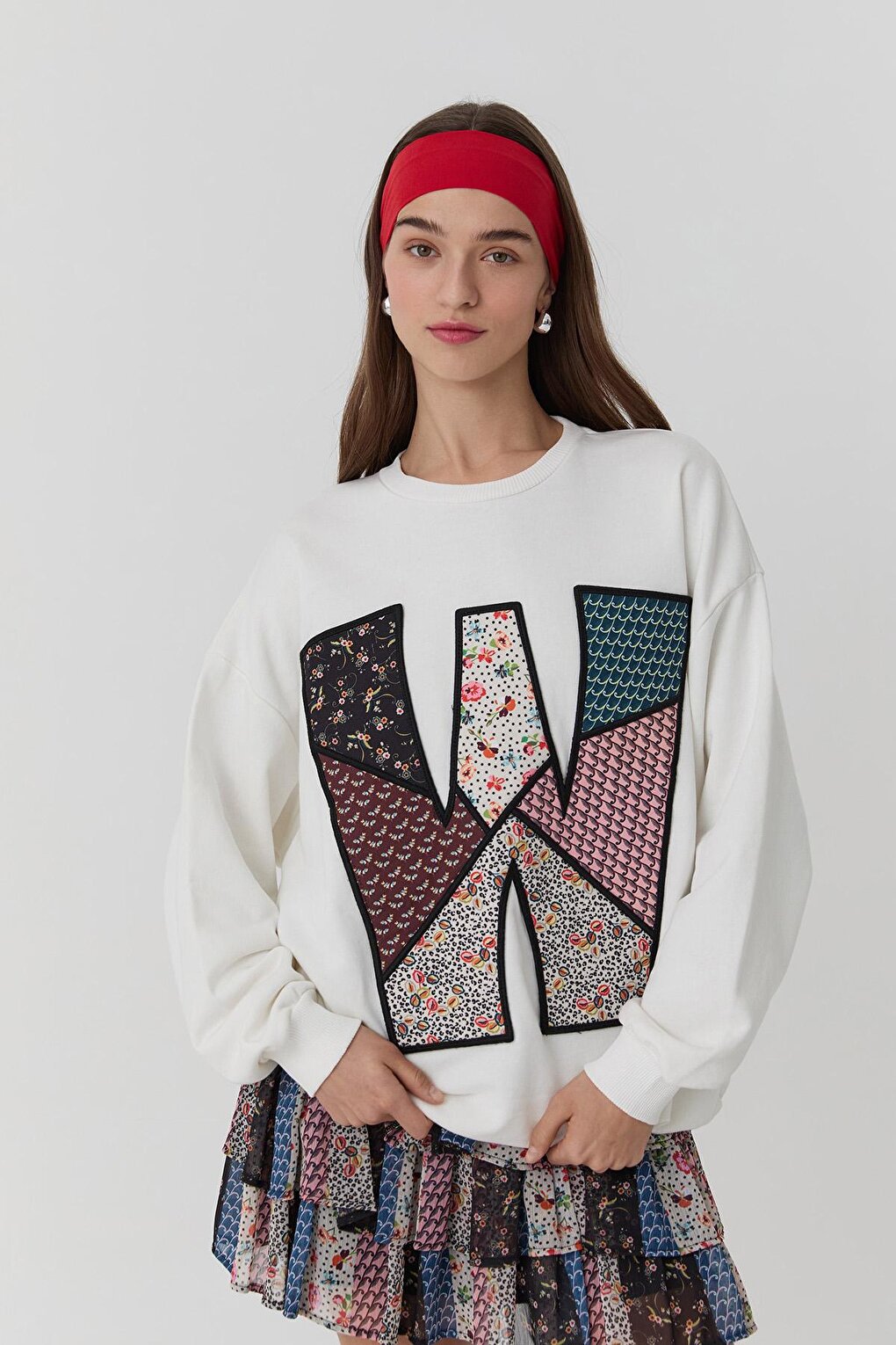 Floral Patterned Embroidered Oversize Sweatshirt Ecru