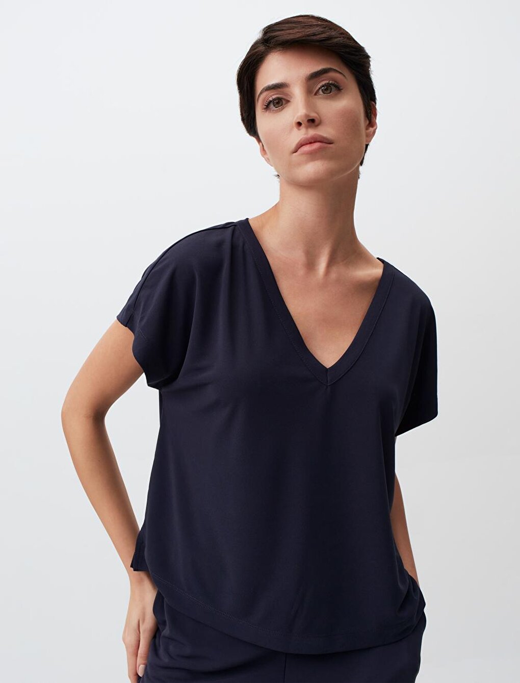 Navy Blue V-Neck Short Sleeve Plain Blouse