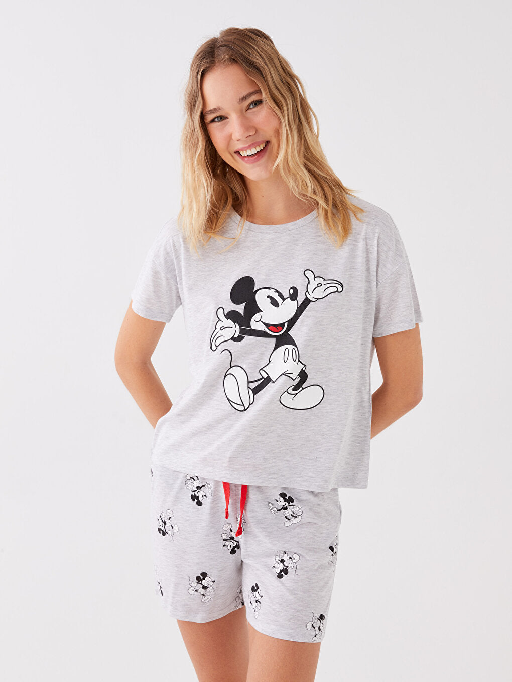 Crew Neck Mickey Mouse Printed Short Sleeve Women's Pajama Set with Shorts