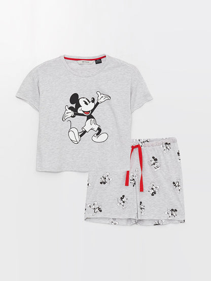 Crew Neck Mickey Mouse Printed Short Sleeve Women's Pajama Set with Shorts