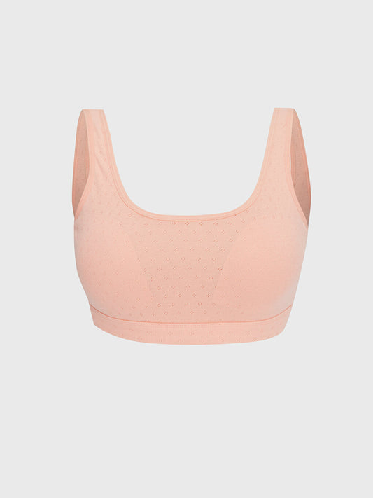 Non-wired, non-padded, self-patterned sports bra