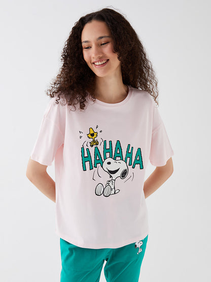 Crew Neck Snoopy Printed Short Sleeve Women's Pajama Set