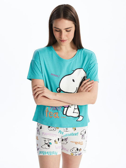 Crew Neck Snoopy Printed Short Sleeve Women's Pajama Set with Shorts