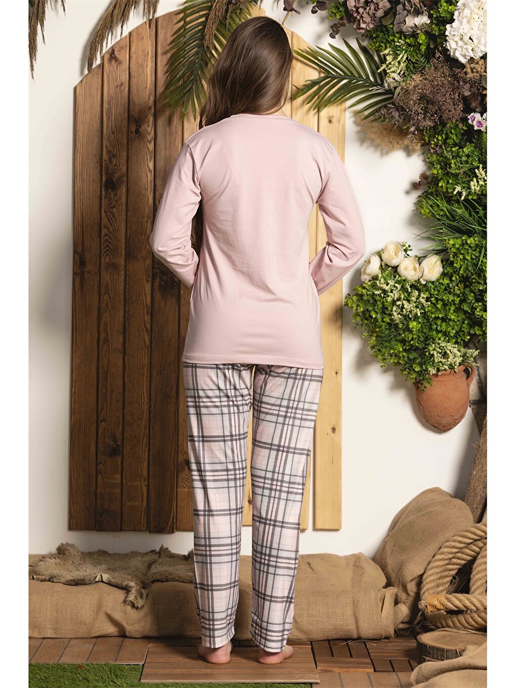 Crew Neck Women's Pajama Set