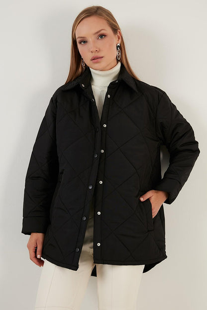 Oversize Pocketed Unlined Quilted Jacket 611MNT03