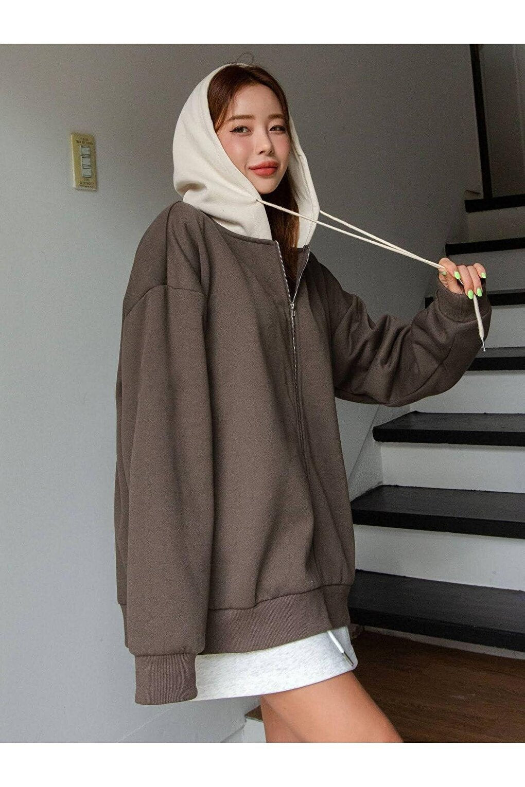 Women's Brown Beige Hooded Detailed Zippered Cardigan