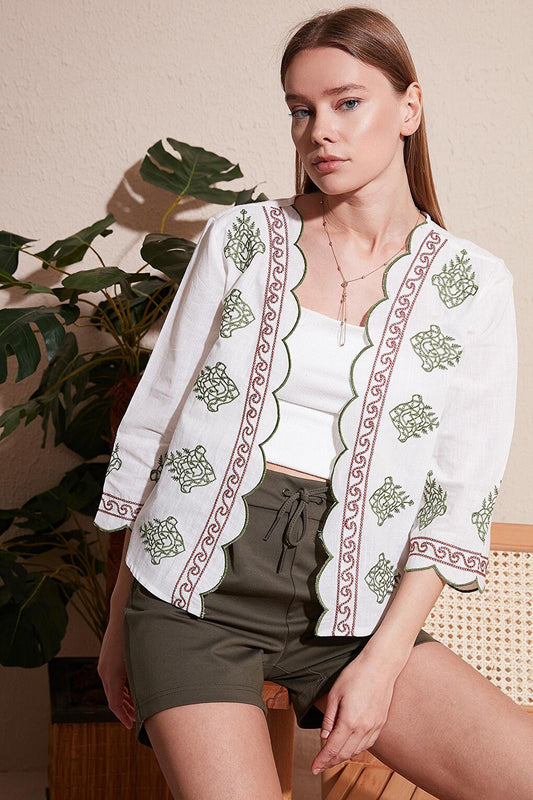 Cotton Linen Look Thin Jacket with Embroidery Detail 611BZ0037