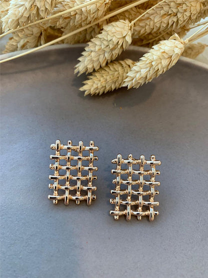 Wicker Braid Shaped Earrings