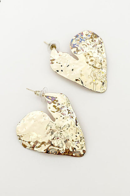 Melted Iron Heart Metal Side Earring