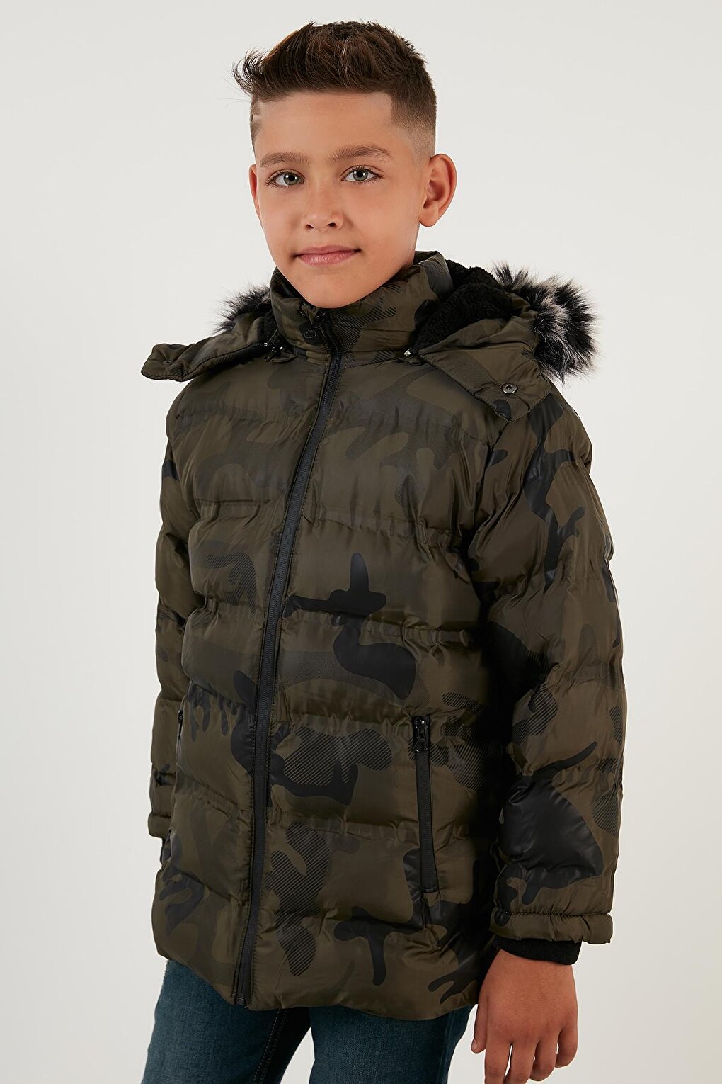 Camouflage Patterned Plush Lined Removable Hooded Winter Coat with Pockets 5760071