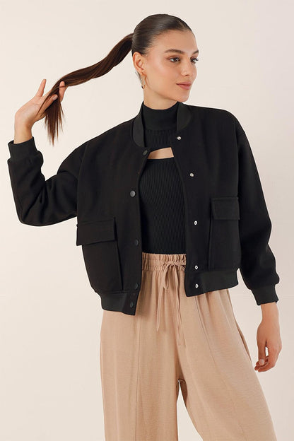 0688 Double Pocket Crop Jacket - Black