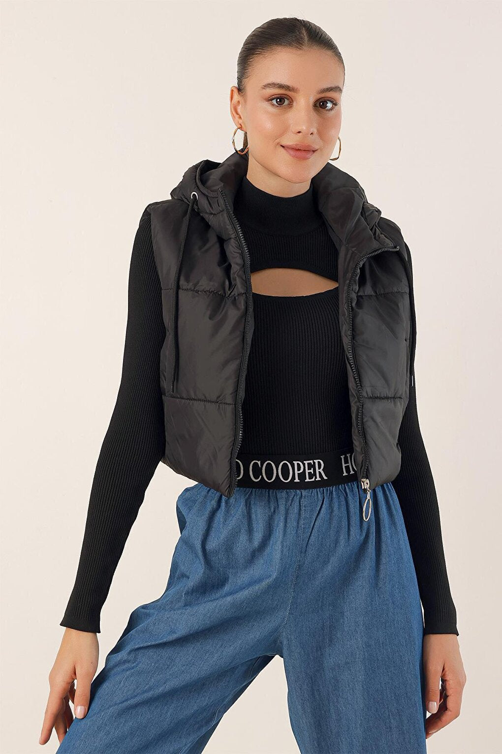 6789 Crop Puffer Vest - Black