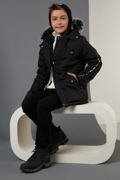 Hooded Winter Coat with Faux Fur Collar and Plush Lining 6036056