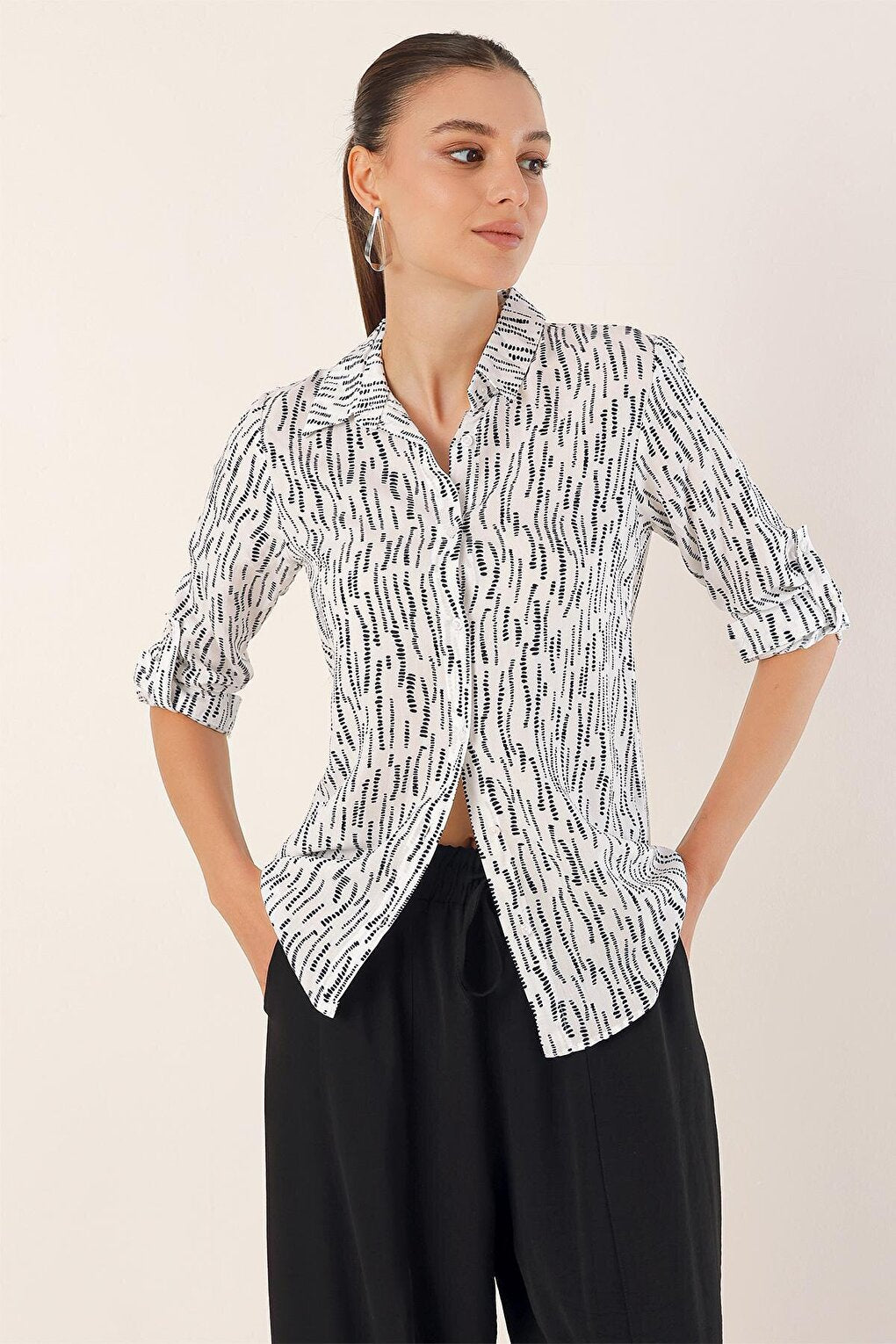 3721 Graphic Patterned Shirt - H. White