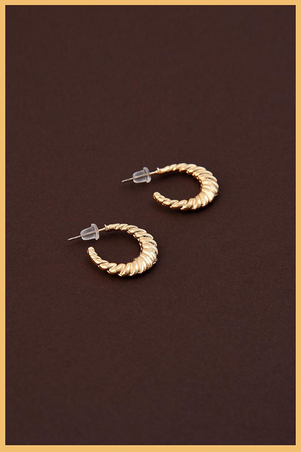 Gold Plated Set of 2 Thin Stud Earrings