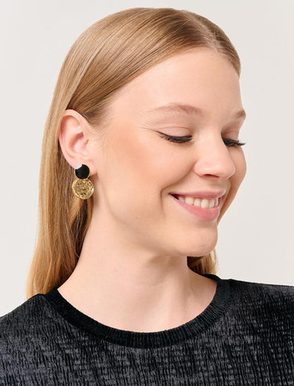 Black Round Figured Dangle Earrings