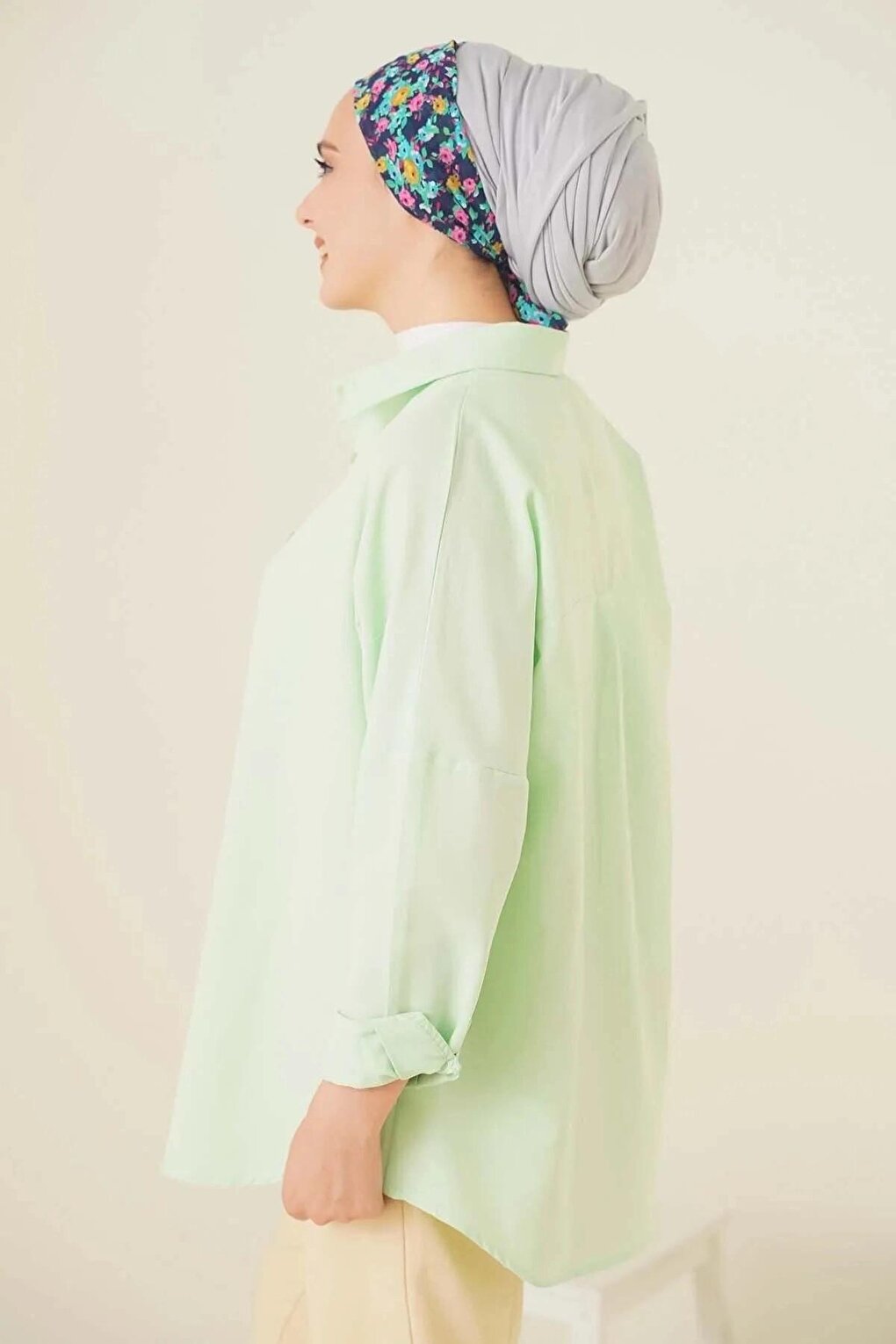 Women's Hijab Light Green Wide Fit Long Basic Shirt HZL24W-BD139001