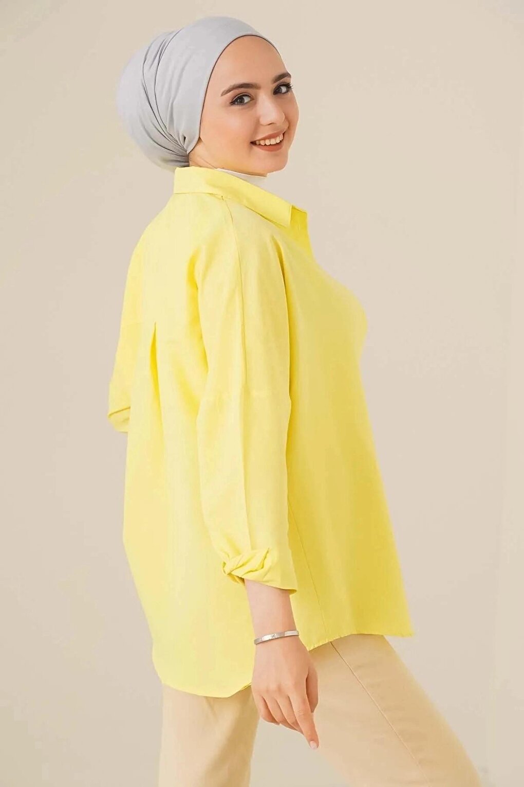 Women's Hijab Yellow Wide Fit Long Basic Shirt HZL24W-BD139001