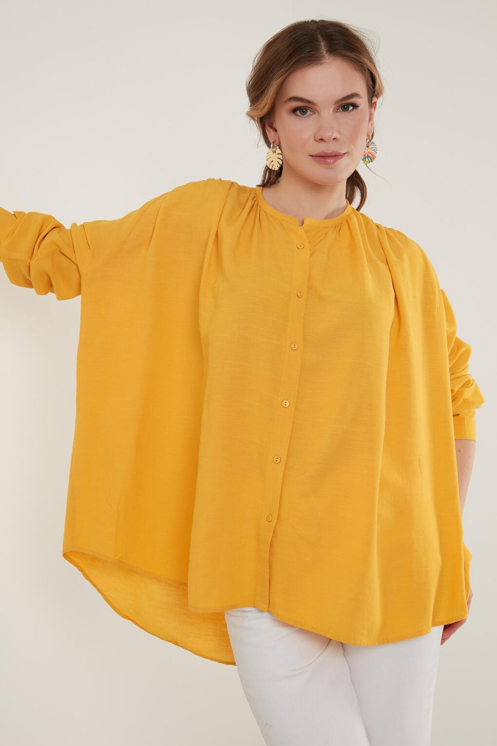 Cotton Buttoned Oversize Round Collar Shirt 51441111