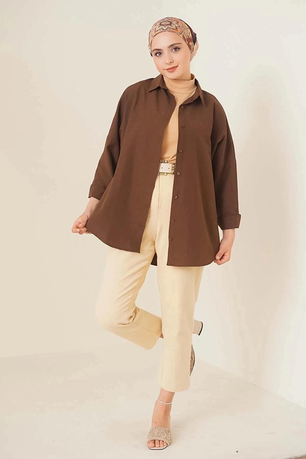 Women's Hijab Brown Wide Fit Long Basic Shirt HZL24W-BD139001