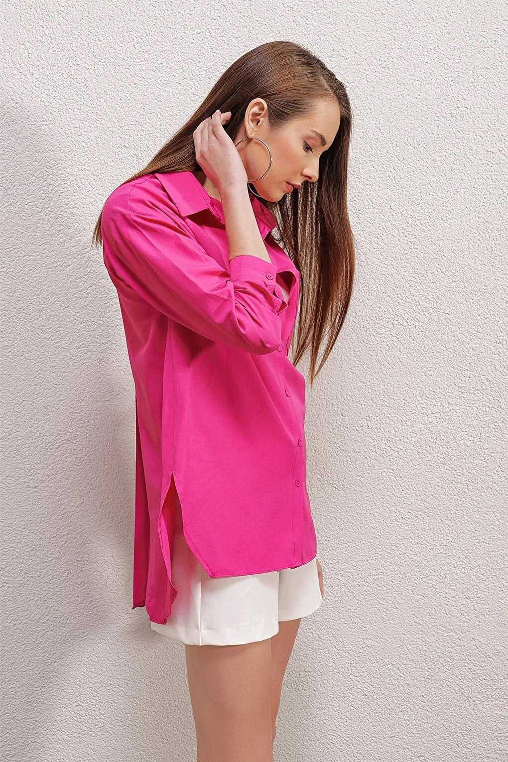 Women's Dark Pink Button Back Boyfriend Poplin Shirt HZL22S-BD139521