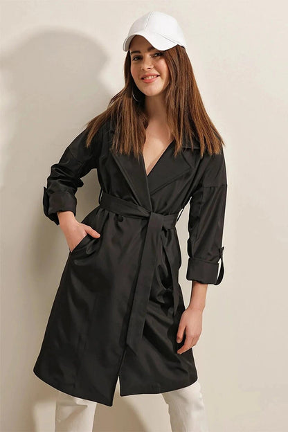 Women's Black Belted Pocket Lined Double Breasted Collar Short Trench Coat HZL23W-BD191041