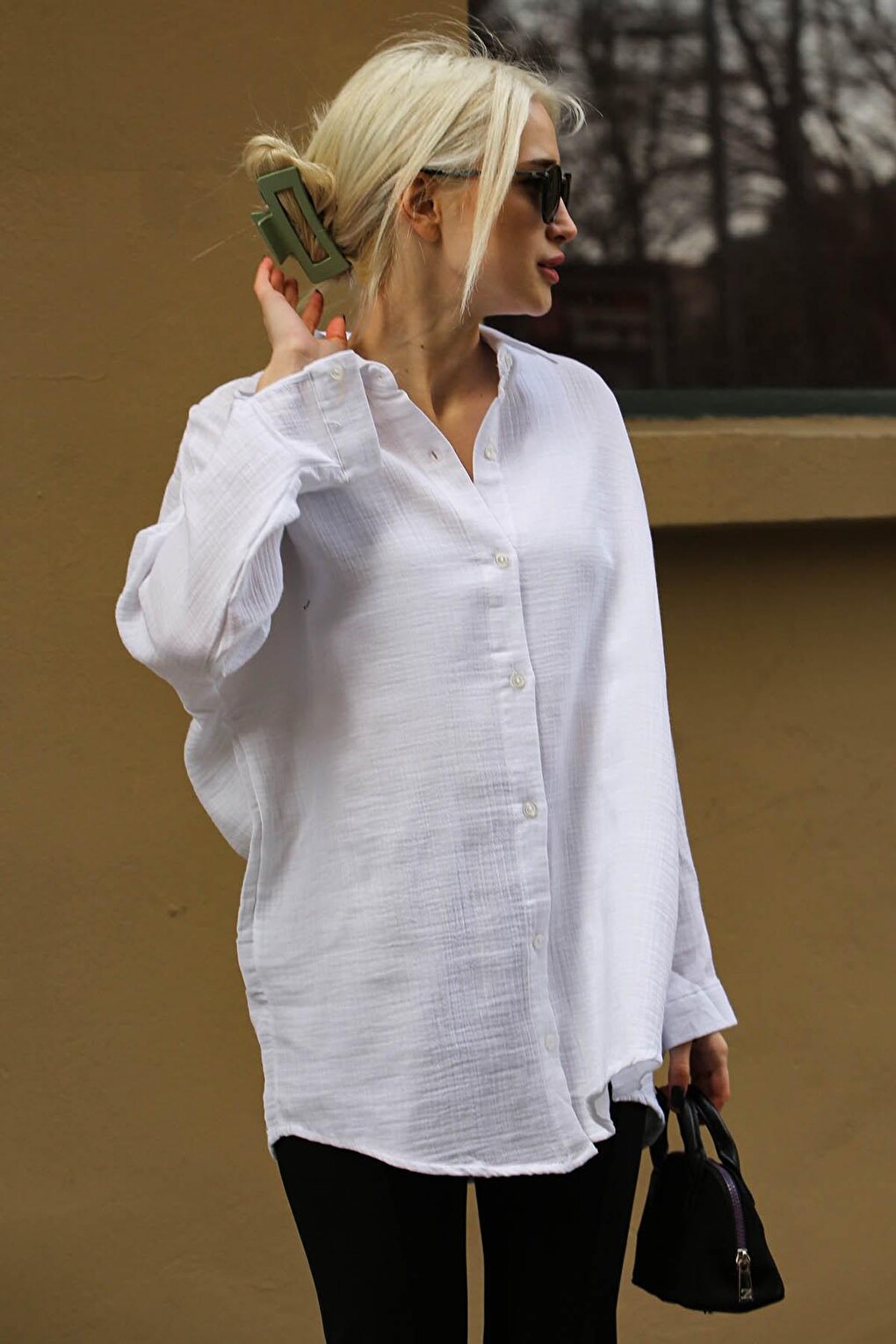 White Muslin Fabric Basic Women's Shirt MG1660