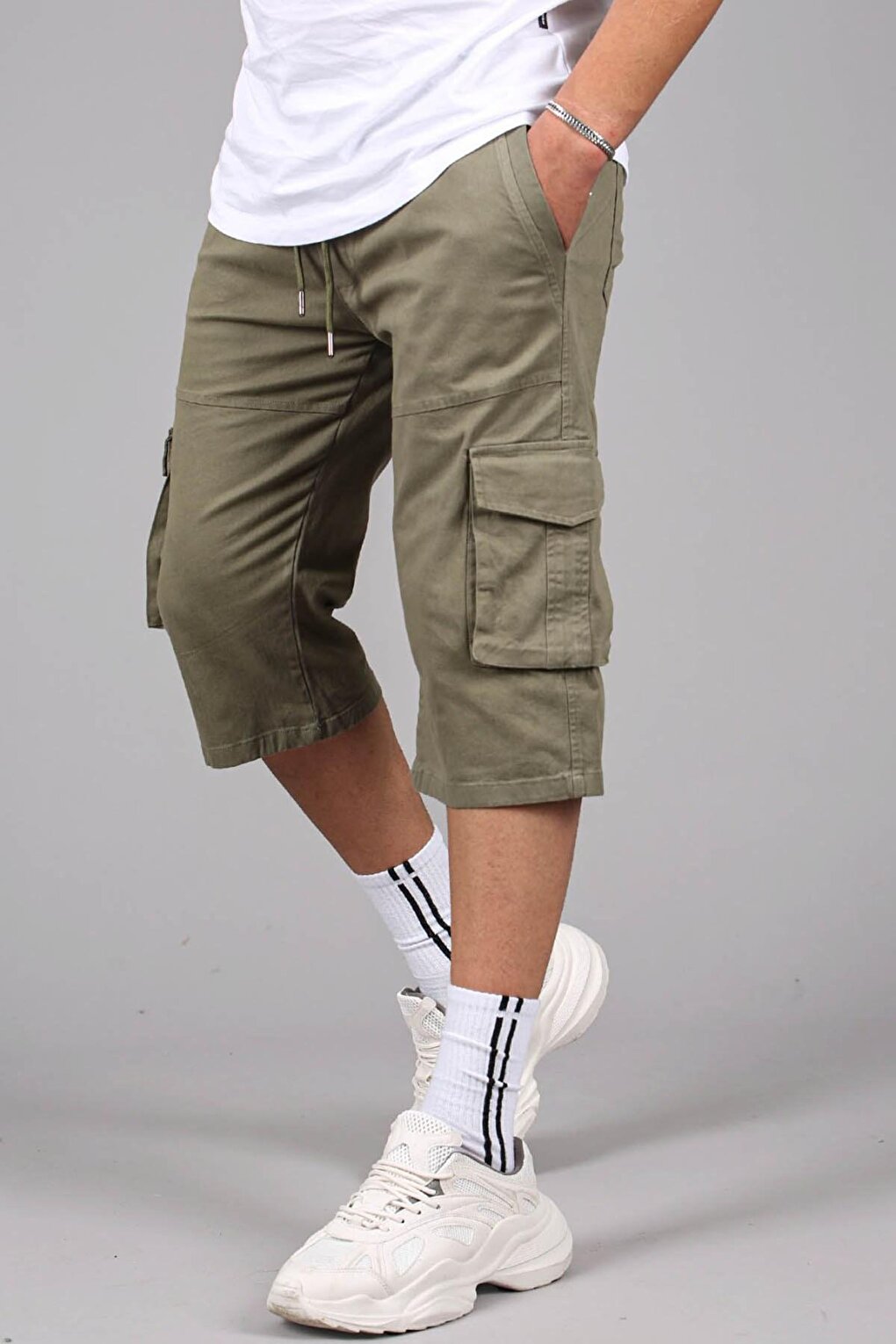 Khaki Gabardine Cargo Pocket Men's Capri Shorts 5754