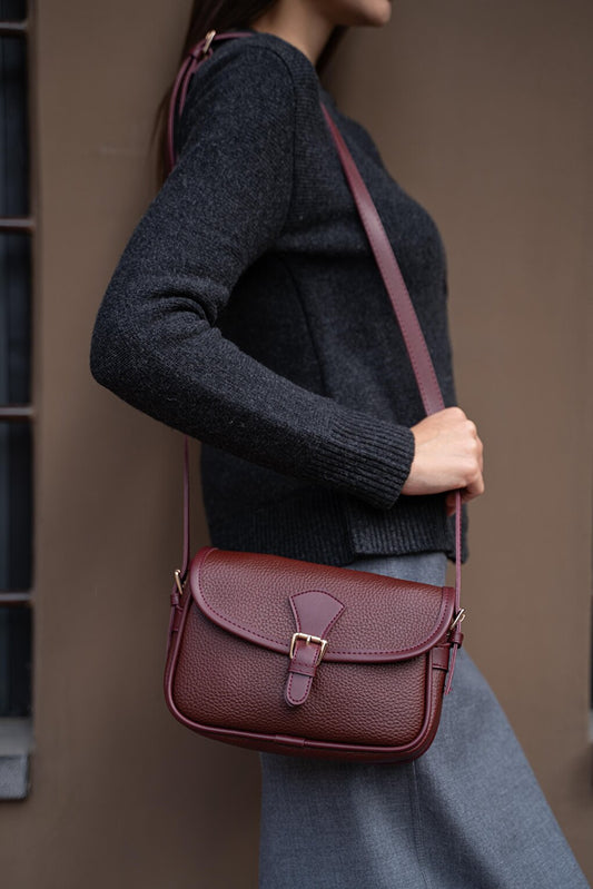 Women's Bag with Buckle Cover and Cross Strap - Claret Red