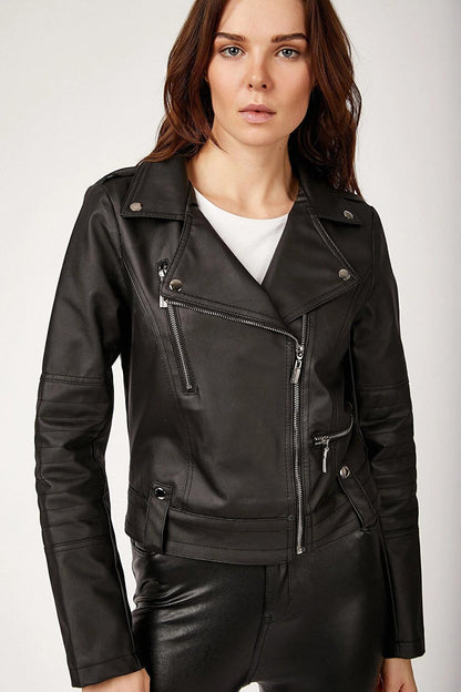 Black Zippered Chain Detailed Short Leather Coat