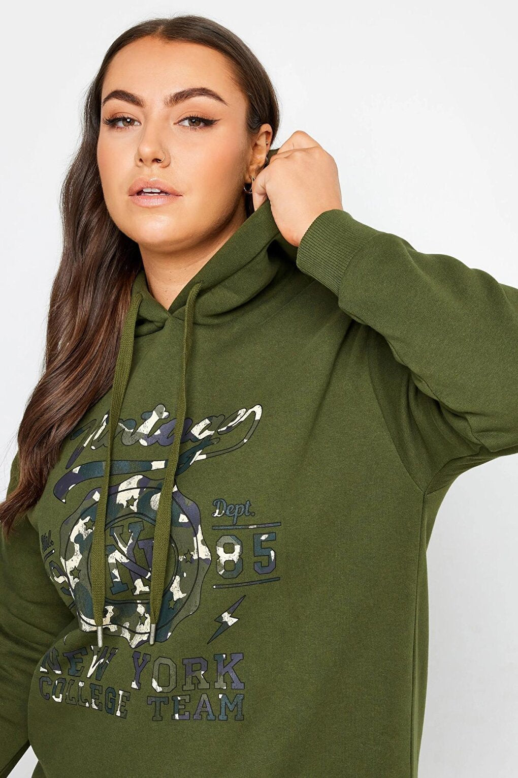 Plus Size Long Sleeve Hooded Sweatshirt with Text Print on the Front 302834