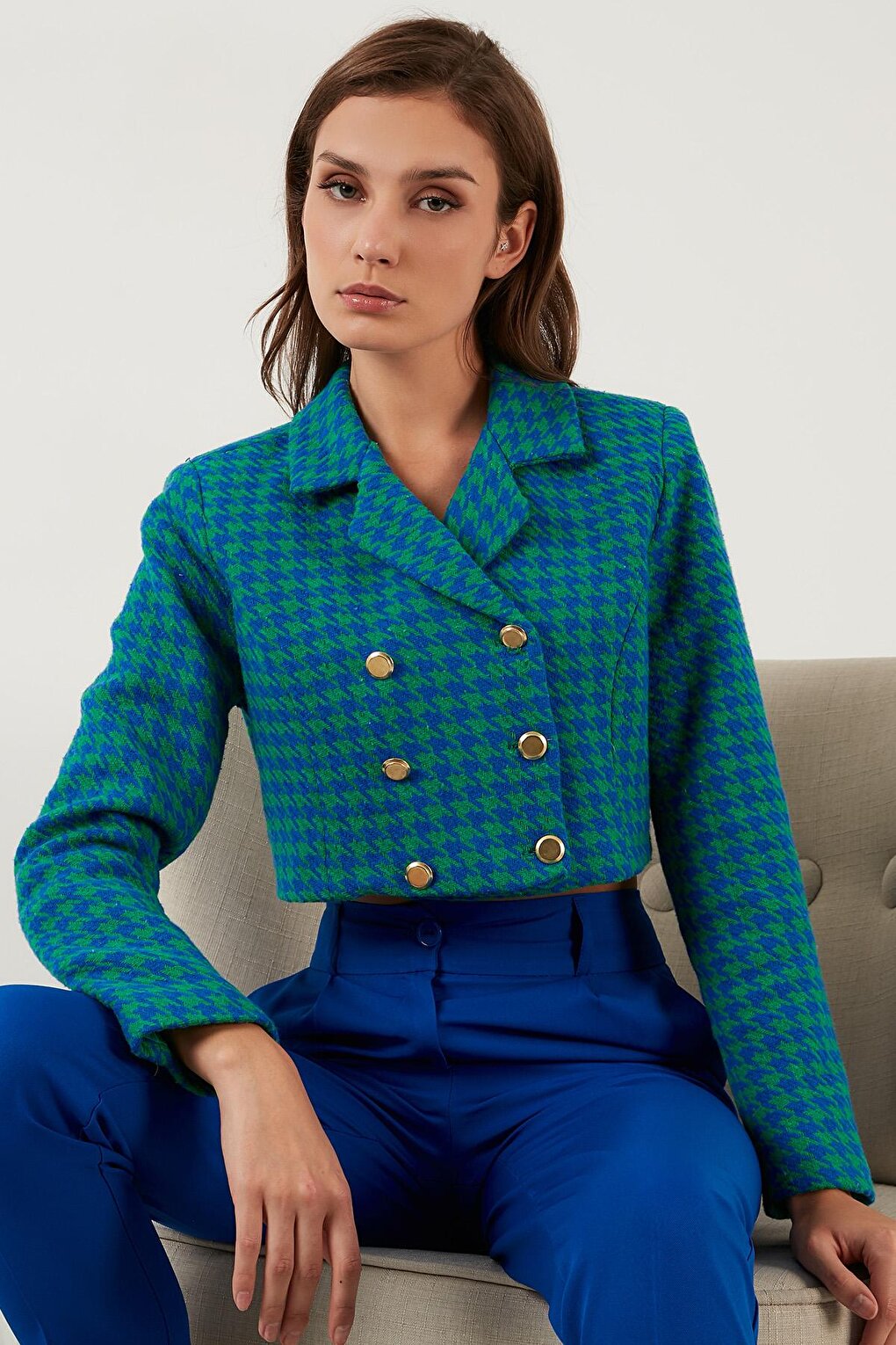 Houndstooth Patterned Buttoned Slim Fit Crop Jacket 611C007