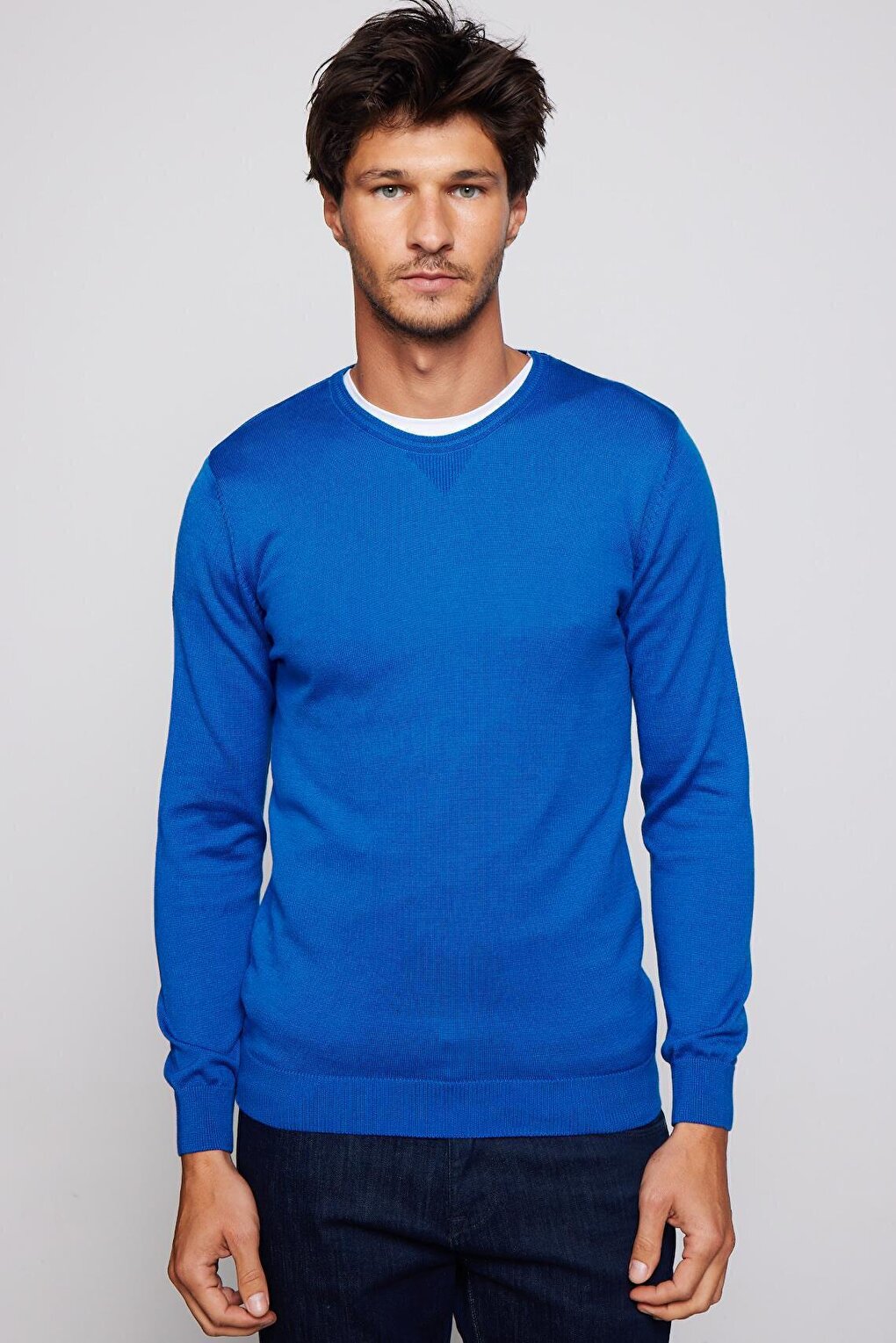 Men's Slim Fit Crew Neck Blue Sweater