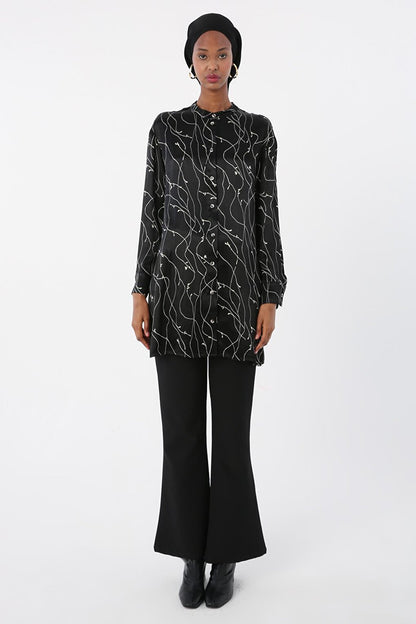 Black-Ecru Collar Shirt Tunic with Slits on the Sides