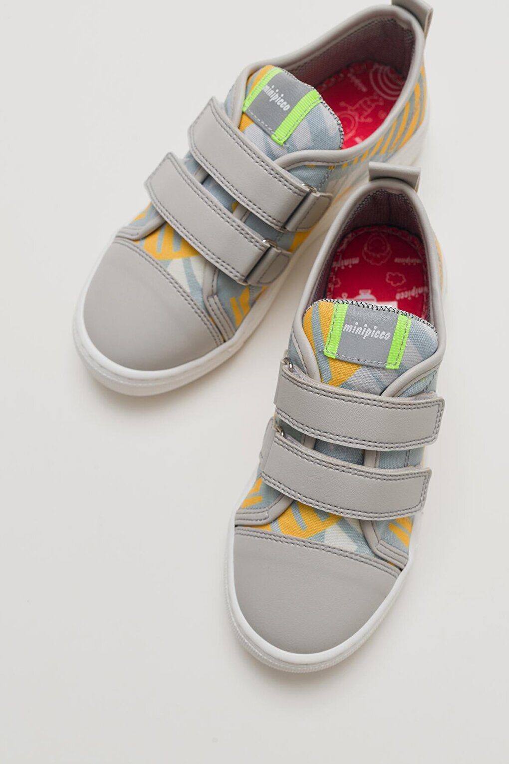 Boy's Gray Sneaker Shoes