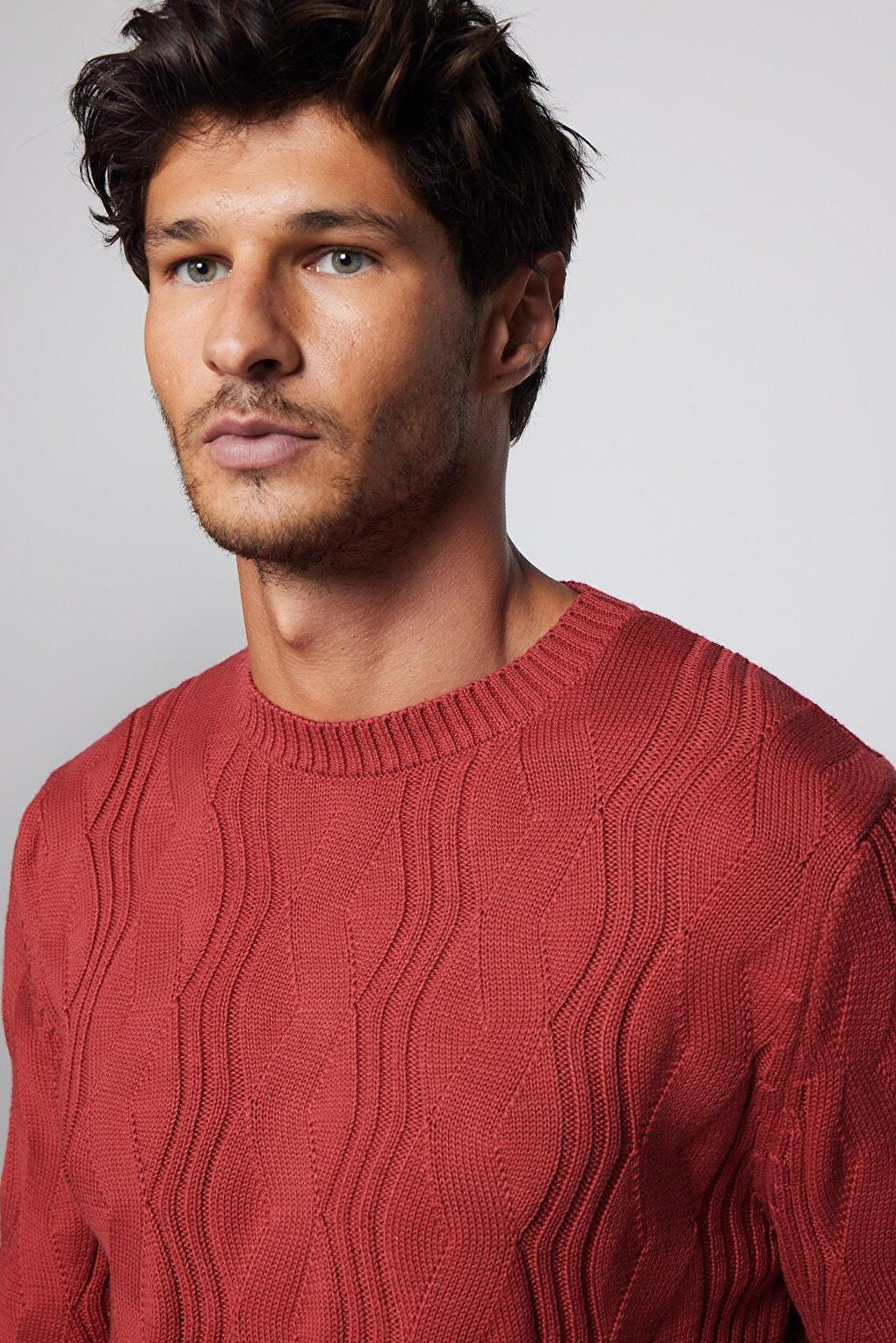 Men's Slim Fit Crew Neck Patterned Red Sweater